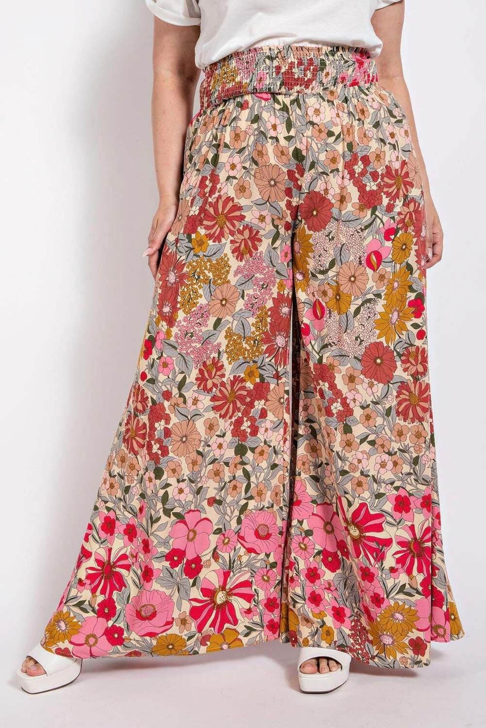 Расклешенные широкие брюки с присборенной талией и боковым карманом TRUEDAMES, розовый
Расклешенные широкие брюки с присборенной талией и боковым карманом TRUEDAMES, розовый