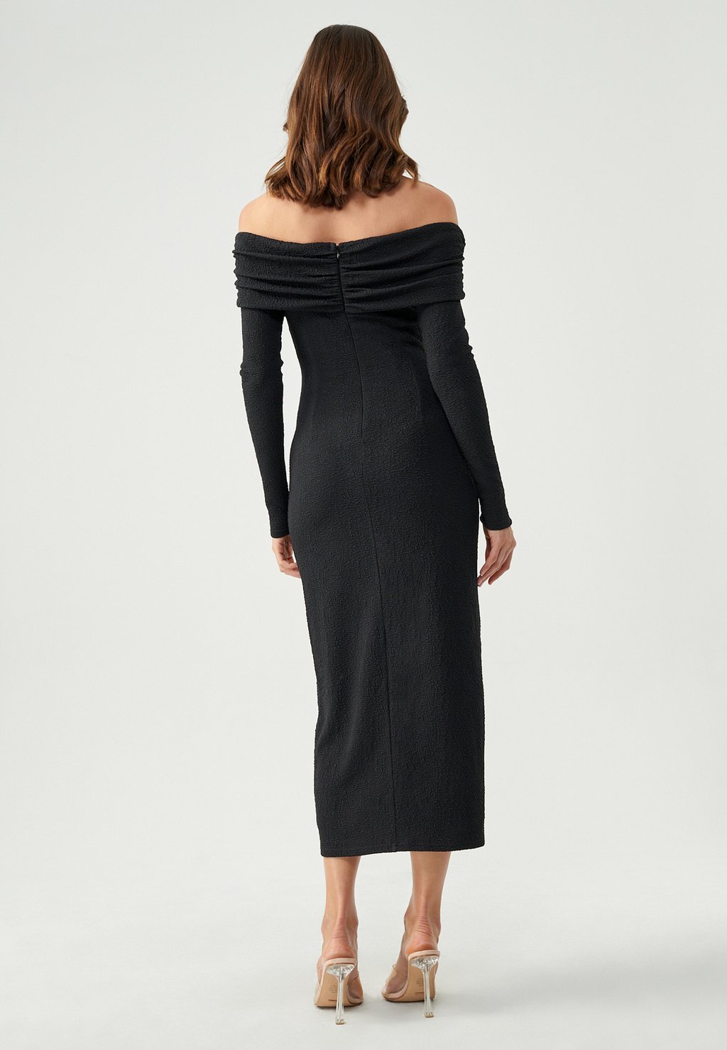 Платье макси AYSHA BWLDR, черный
Платье макси AYSHA BWLDR, черный