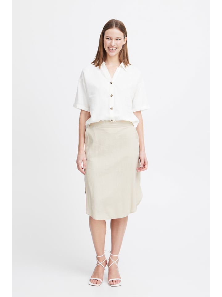 Рубашка с короткими рукавами BYFALAKKA Свободного кроя в цвете Marshmallow b. young
Рубашка с короткими рукавами BYFALAKKA Свободного кроя в цвете Marshmallow b. young