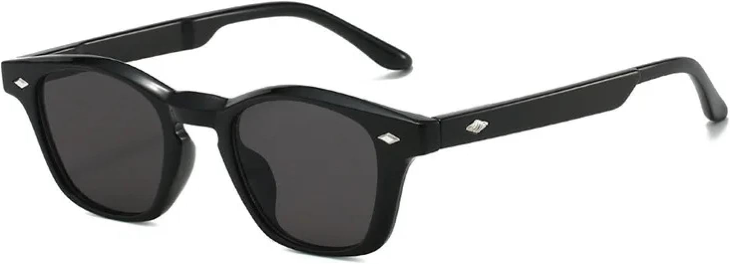 Солнцезащитные очки с защитой от УФ-излучения UV400 | Маленькие круглые прозрачные линзы в стиле панк с заклепками | для женщин и мужчин, для занятий спортом на открытом воздухе и вождения DSVIGF, Black
Солнцезащитные очки с защитой от УФ-излучения UV400 | Маленькие круглые прозрачные линзы в стиле панк с заклепками | для женщин и мужчин, для занятий спортом на открытом воздухе и вождения DSVIGF, Black