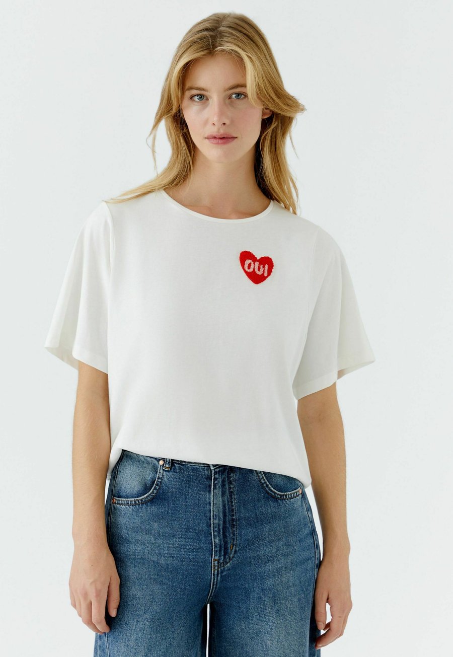 Футболка Oui Print T-shirt, White/Off-White, Белый, Футболка Oui Print T-shirt, White/Off-White
Футболка Oui Print T-shirt, White/Off-White, Белый, Футболка Oui Print T-shirt, White/Off-White