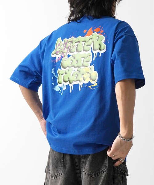 Футболка с графическим принтом, бренд ILL'S
Футболка с графическим принтом, бренд ILL'S