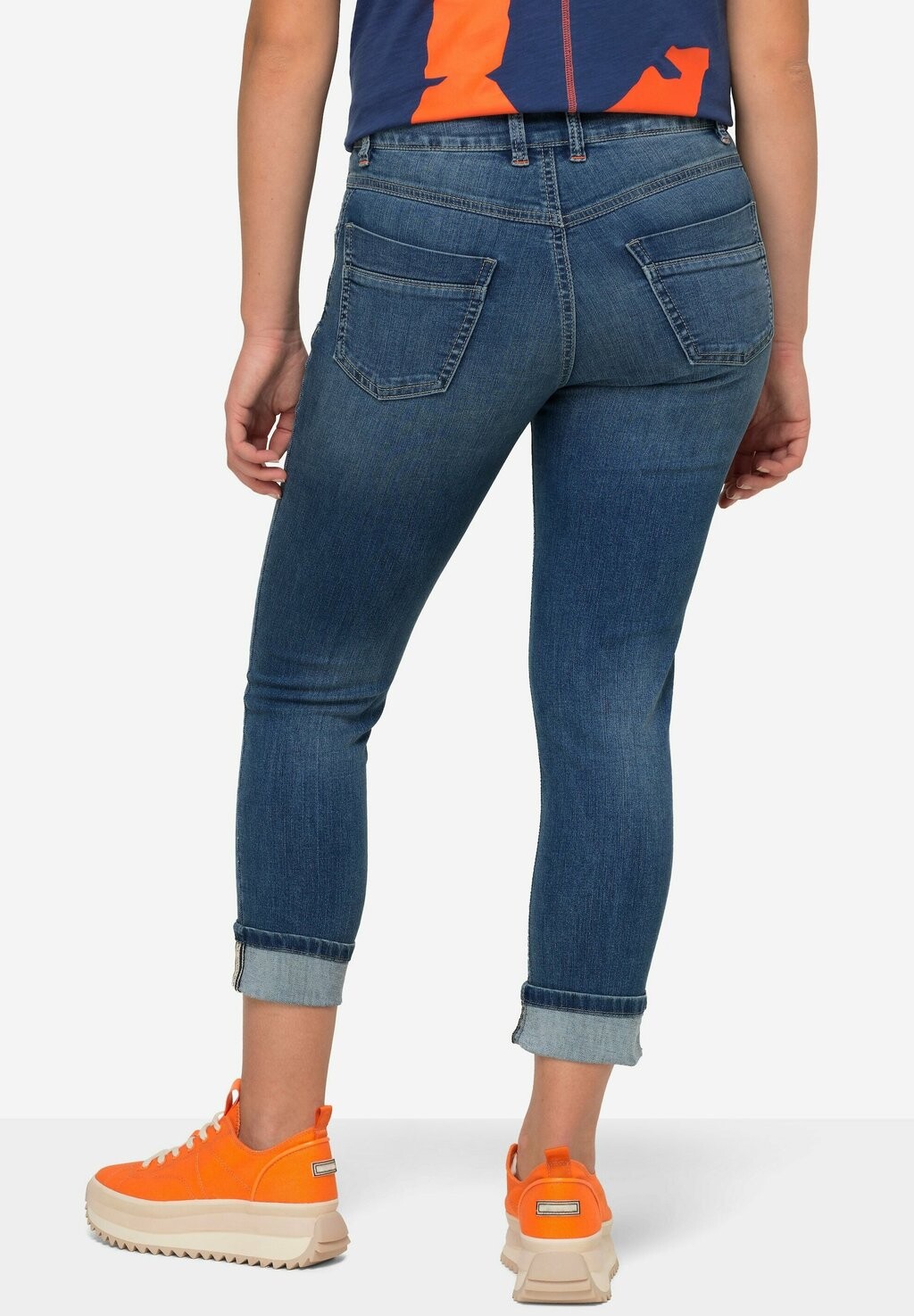 Джинсы приталенного кроя 7/8-Länge 5-Pocket LAURASØN, синий деним
Джинсы приталенного кроя 7/8-Länge 5-Pocket LAURASØN, синий деним