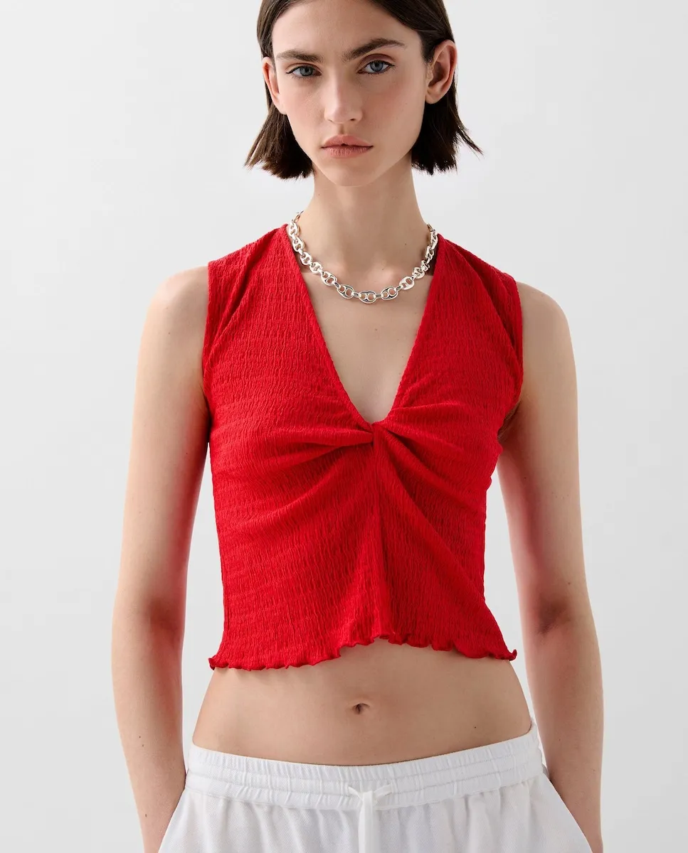 Женский топ со сборками и V-образным вырезом Scalpers, красный
Женский топ со сборками и V-образным вырезом Scalpers, красный