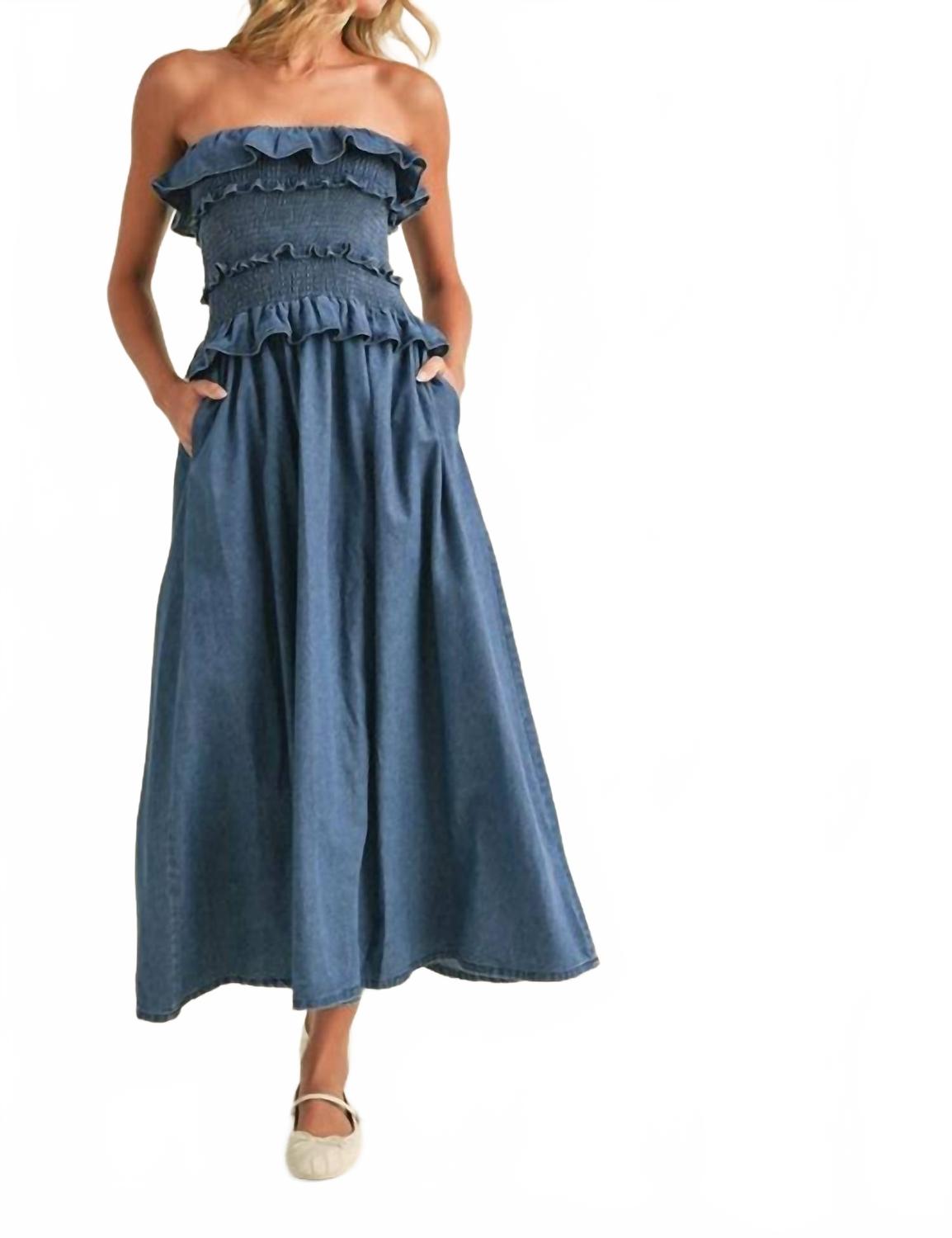 Воланистое джинсовое миди-платье без бретелек Klesis, Denim
Воланистое джинсовое миди-платье без бретелек Klesis, Denim