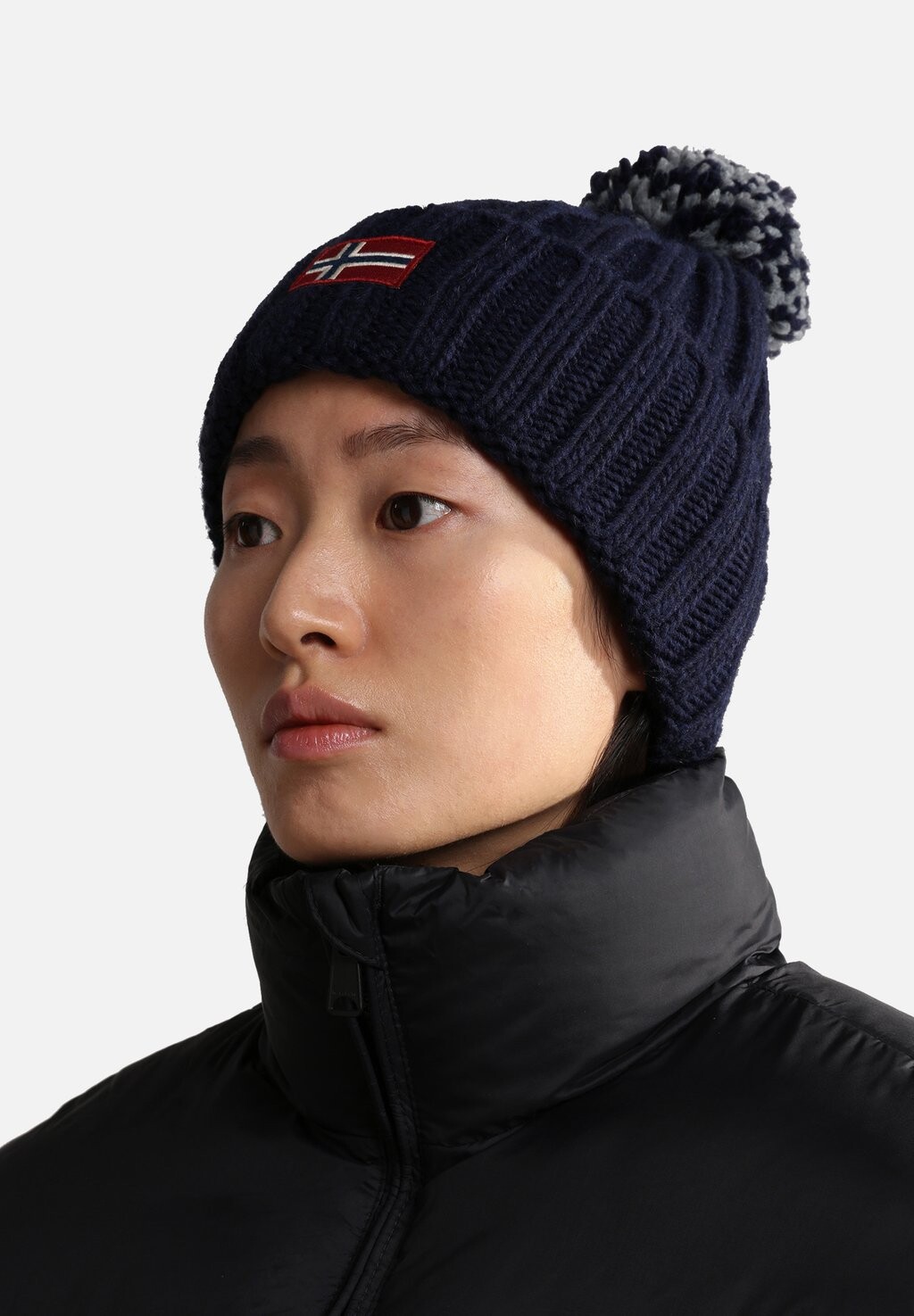 Шапка-бини Semiury Napapijri, цвет blu marine
Шапка-бини Semiury Napapijri, цвет blu marine