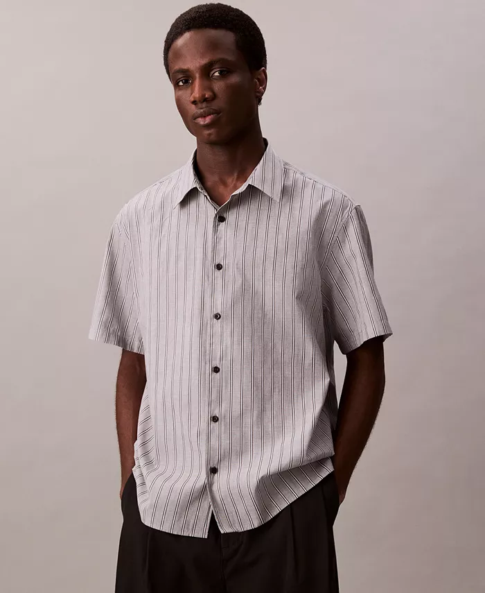 Мужская хлопковая полосатая рубашка с коротким рукавом и фактурной тканью Calvin Klein, черный
Мужская хлопковая полосатая рубашка с коротким рукавом и фактурной тканью Calvin Klein, черный