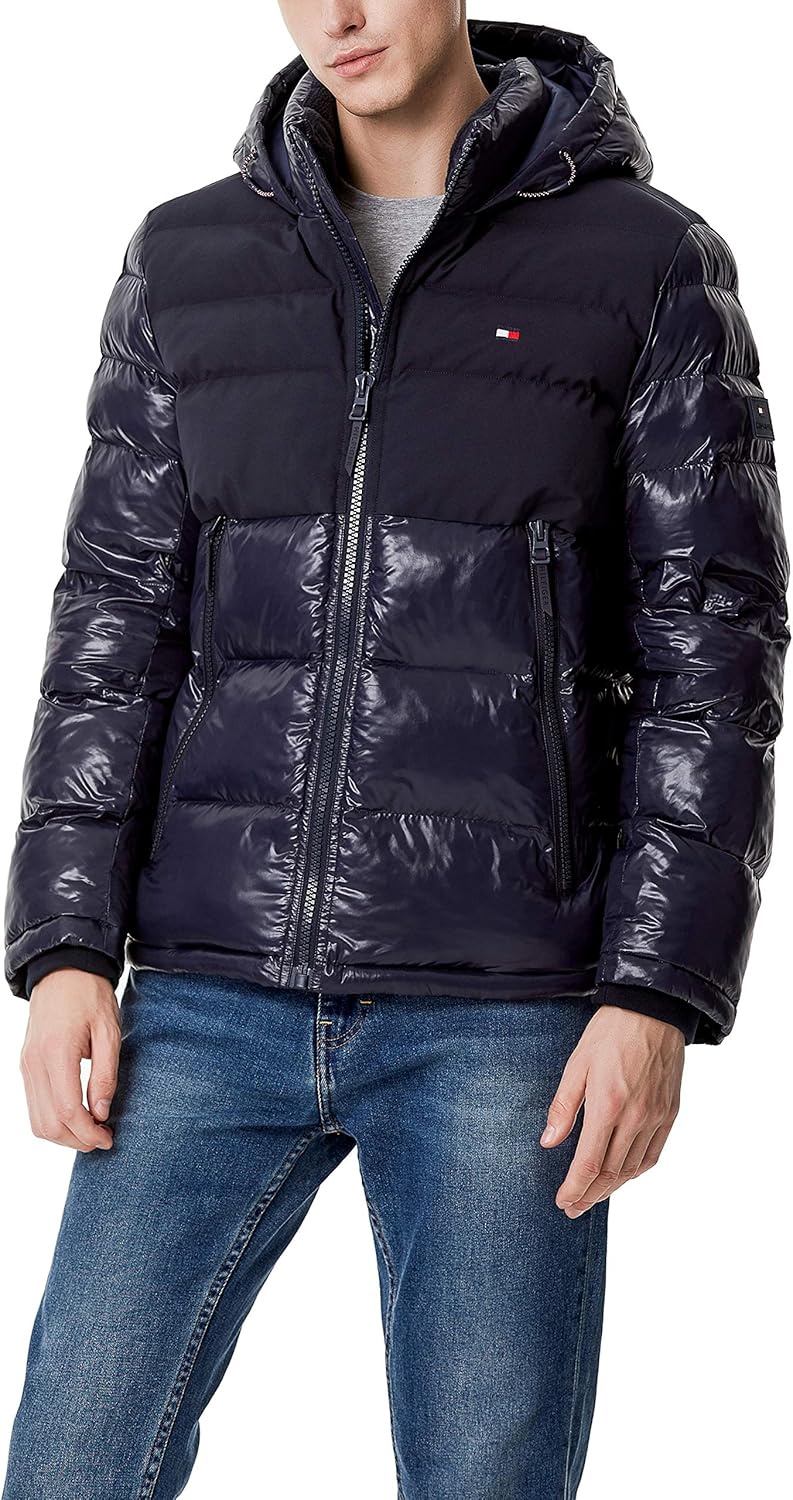 Мужская стеганая куртка с капюшоном Tommy Hilfiger, Navy Two Tone
Мужская стеганая куртка с капюшоном Tommy Hilfiger, Navy Two Tone