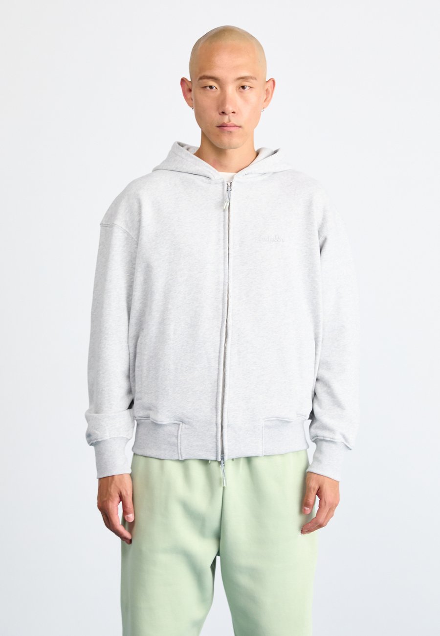 Толстовка Ellesse KALVINI HOODY, Light Grey/Mottled Light Grey
Толстовка Ellesse KALVINI HOODY, Light Grey/Mottled Light Grey