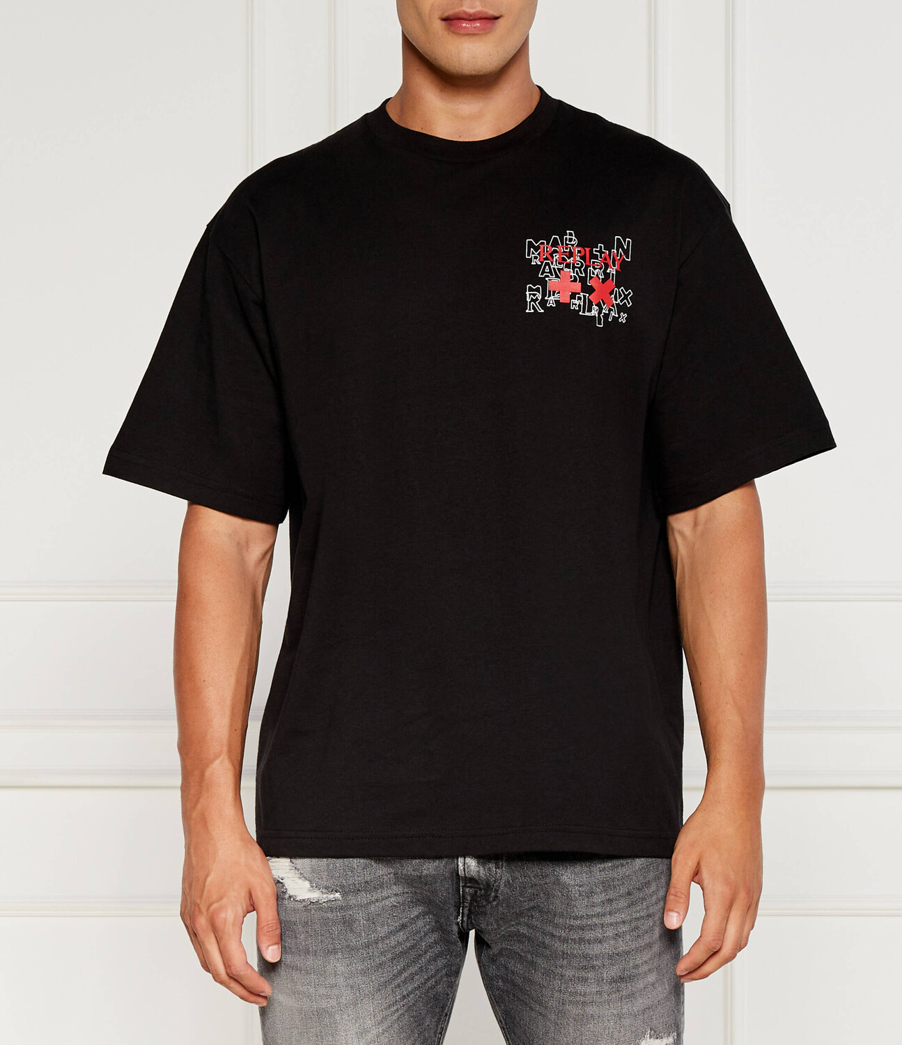 Футболка Replay x Martin Garrix Oversize fit, черный
Футболка Replay x Martin Garrix Oversize fit, черный