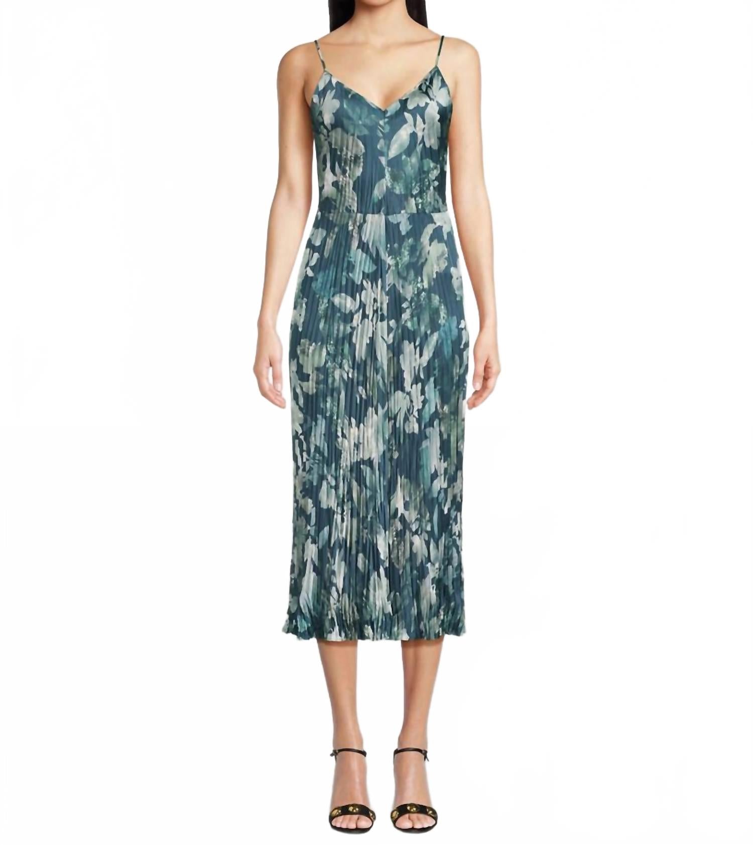 Платье-миди Shimmer Lake Satin Camisole в цвете Deep Sea Vince, Deep Sea
Платье-миди Shimmer Lake Satin Camisole в цвете Deep Sea Vince, Deep Sea