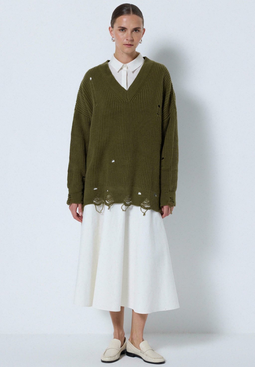 Джемпер V NECK DETAILED Touché Privé, зеленый
Джемпер V NECK DETAILED Touché Privé, зеленый