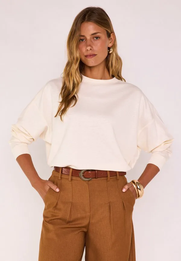 Толстовка лизы Maison 123, Off White, Белый, Толстовка лизы Maison 123, Off White
Толстовка лизы Maison 123, Off White, Белый, Толстовка лизы Maison 123, Off White