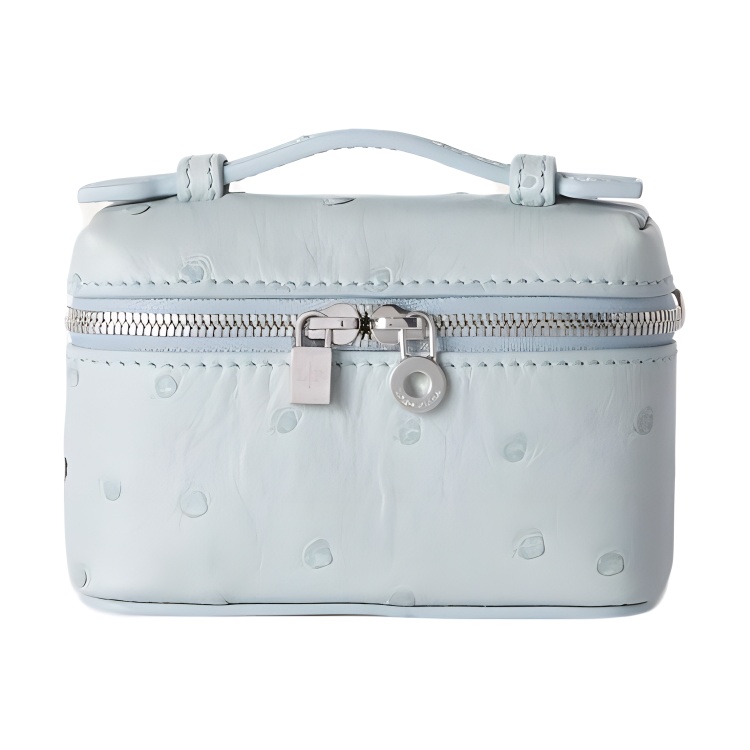 Loro Piana Сумка через плечо из страусиной кожи мятно-голубого цвета
Loro Piana Сумка через плечо из страусиной кожи мятно-голубого цвета