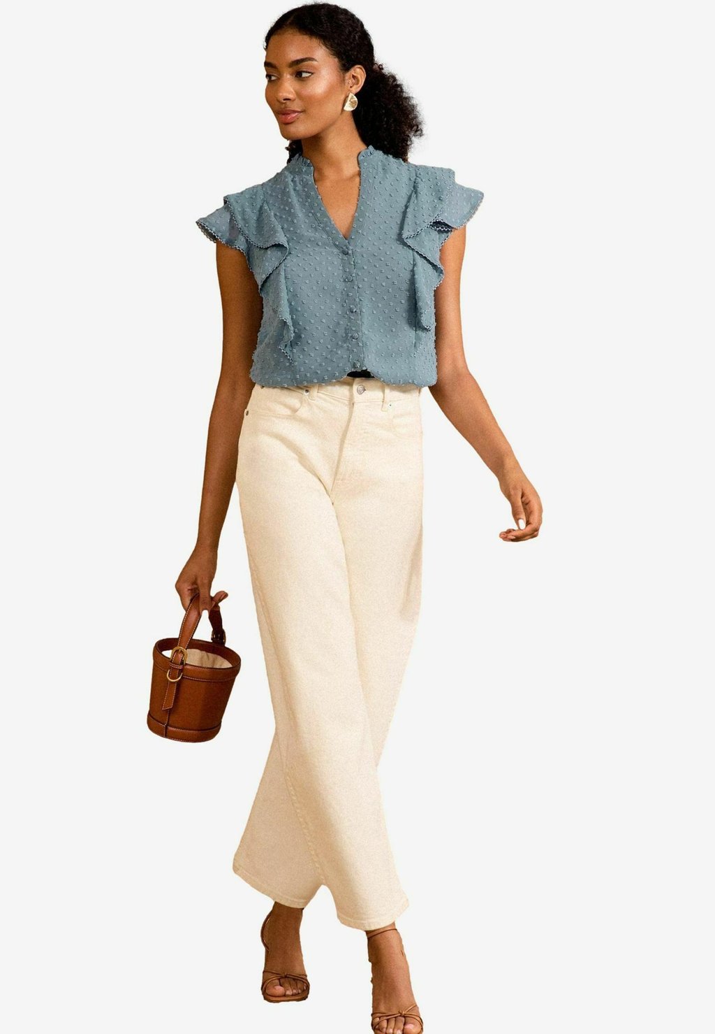 Блуза REGULAR FIT - DOBBY RUFFLE Love & Roses, синий
Блуза REGULAR FIT - DOBBY RUFFLE Love & Roses, синий