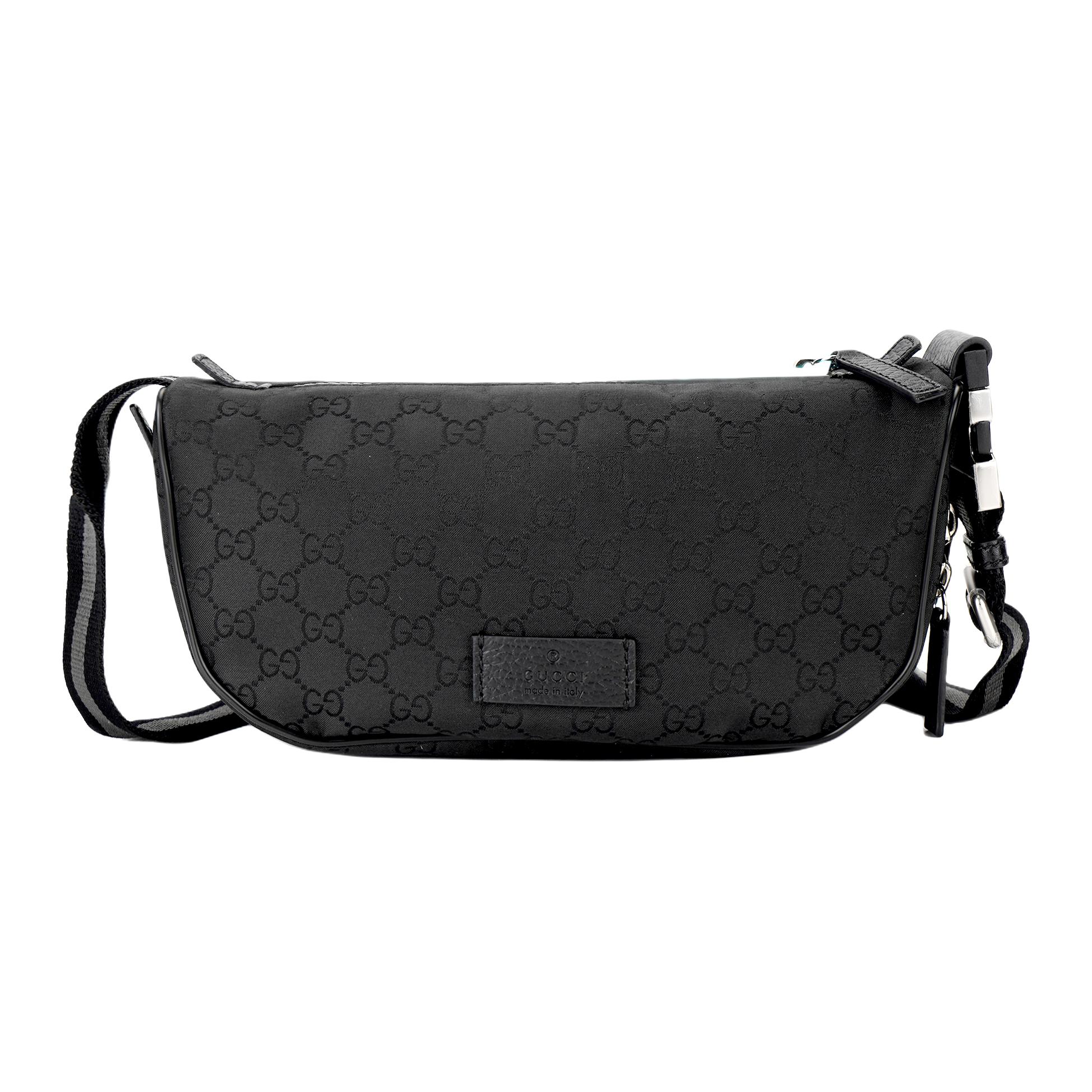 GUCCI GG Monogram Нейлоновая поясная сумка через плечо для мужчин черная
GUCCI GG Monogram Нейлоновая поясная сумка через плечо для мужчин черная