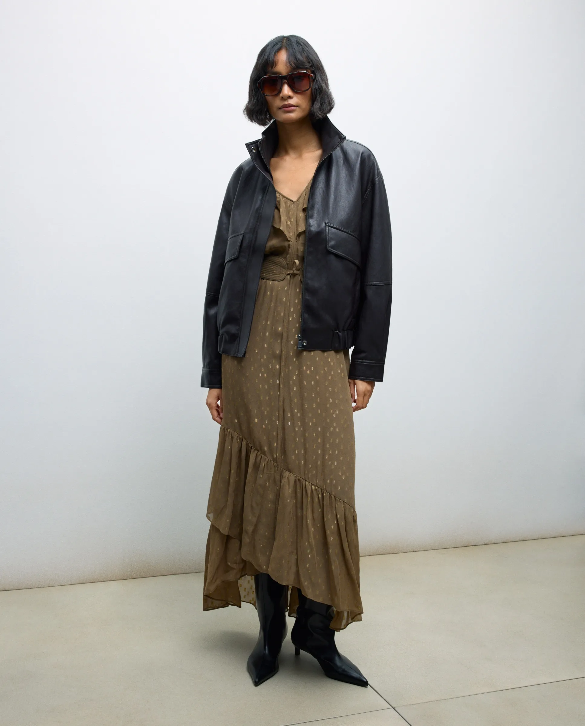 Длинное платье миди с длинными рукавами из люрекса Tintoretto, зеленый
Длинное платье миди с длинными рукавами из люрекса Tintoretto, зеленый