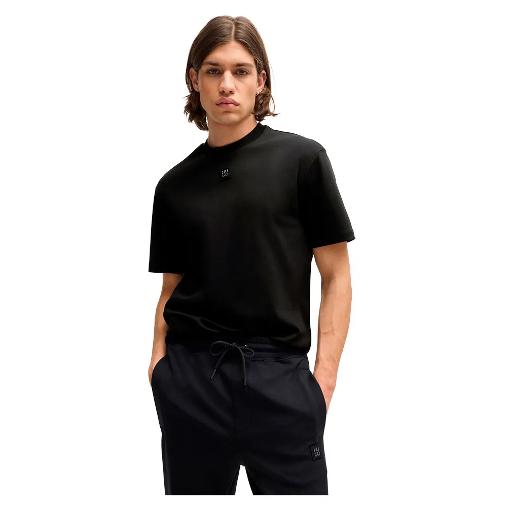 Футболка с коротким рукавом HUGO Dalile 10231453, черный
Футболка с коротким рукавом HUGO Dalile 10231453, черный