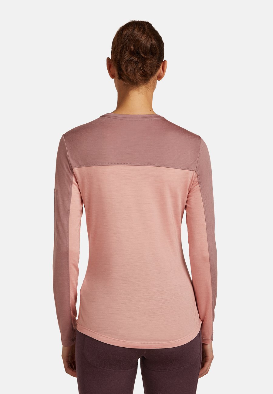 Топ icebreaker COOL-LITE SPHERE TEE , Blush Summit Cb/Pink
Топ icebreaker COOL-LITE SPHERE TEE , Blush Summit Cb/Pink