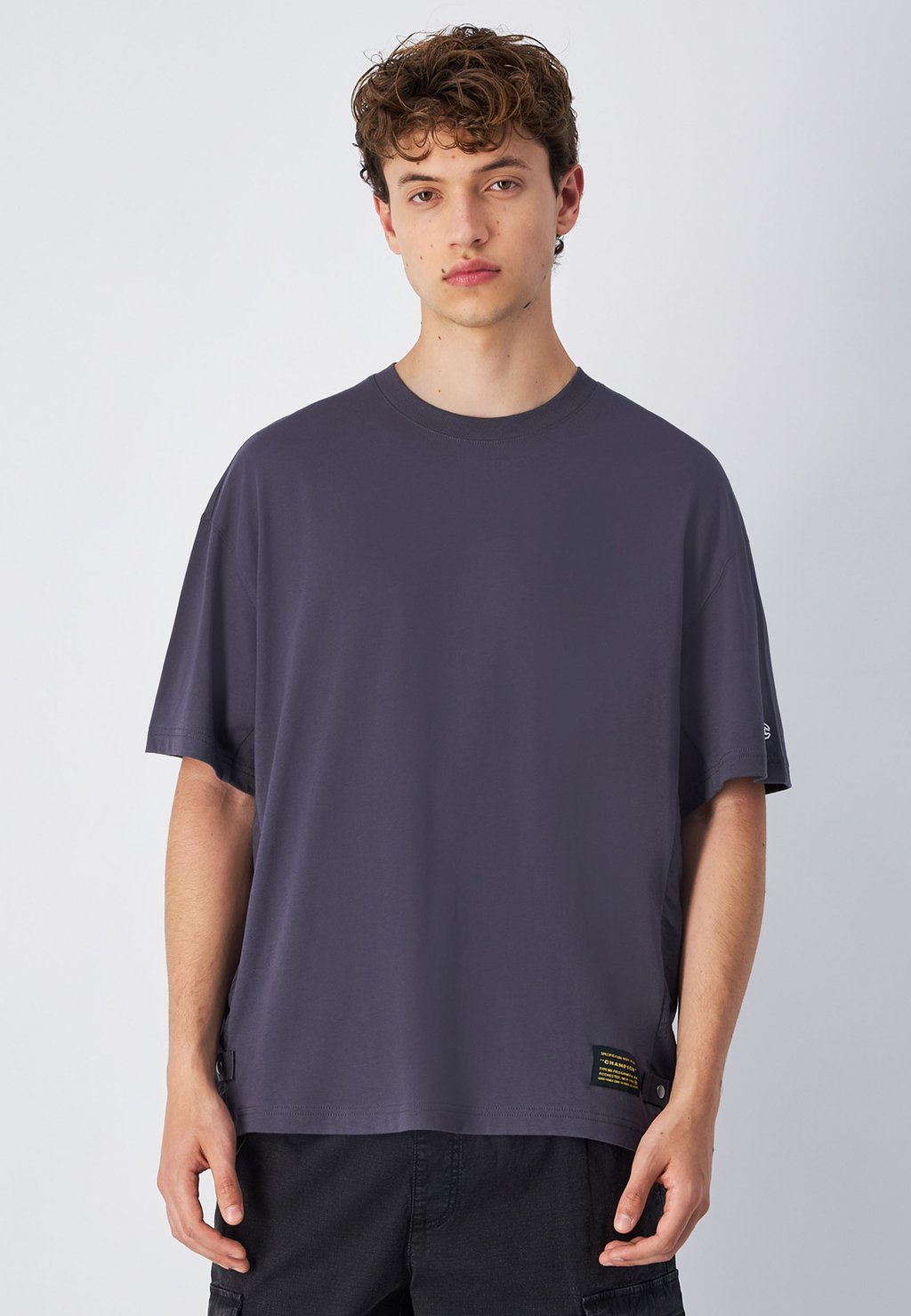 Базовая футболка Champion, серый
Базовая футболка Champion, серый