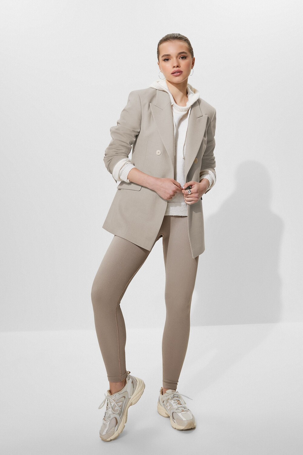 Леггинсы в рубчик с завышенной талией Next, бежевый
Леггинсы в рубчик с завышенной талией Next, бежевый