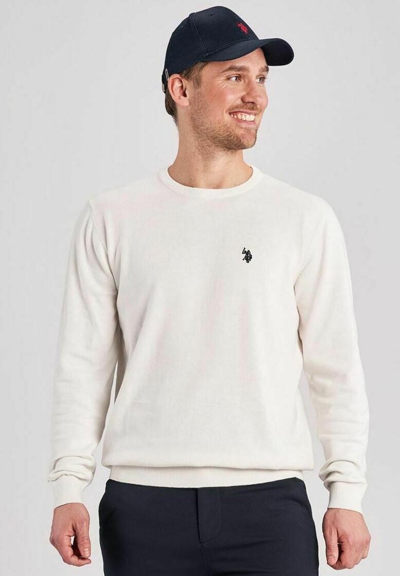 Свитер Adair U.S. Polo Assn., цвет cloud dancer
Свитер Adair U.S. Polo Assn., цвет cloud dancer