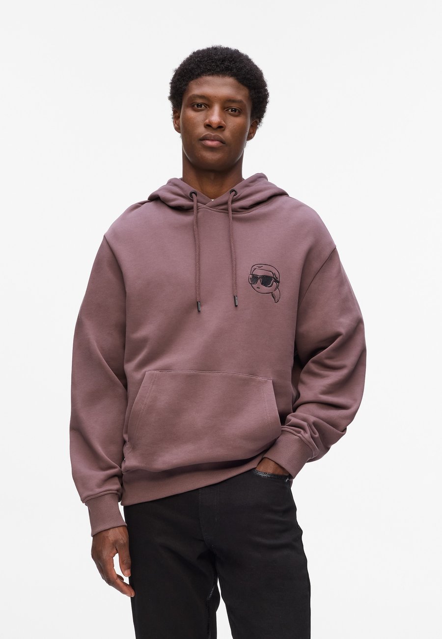 Худи KARL LAGERFELD BIG IKON HOODIE, Purple Gumdrop/Purple
Худи KARL LAGERFELD BIG IKON HOODIE, Purple Gumdrop/Purple
