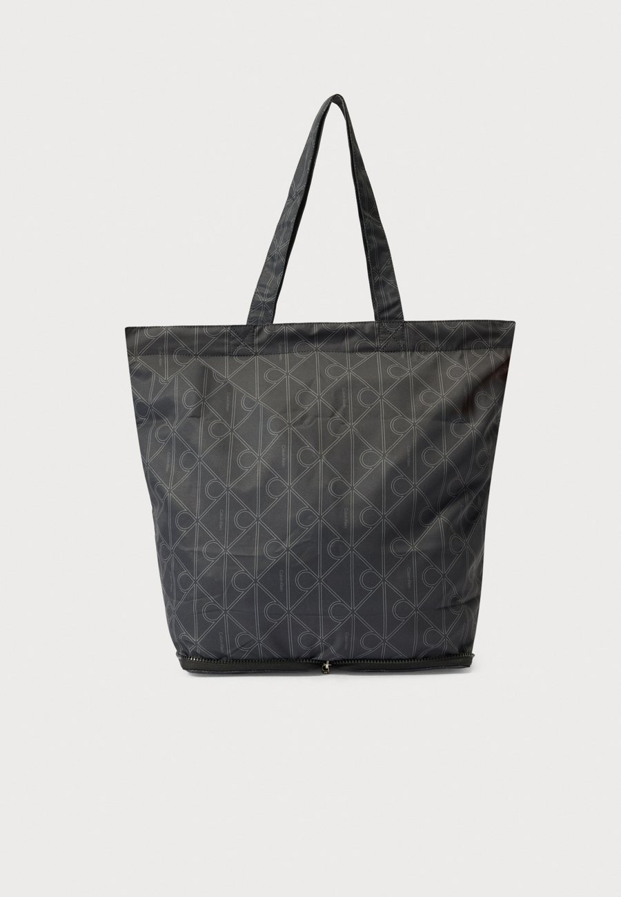 Сумка-шоппер Calvin Klein PRINTED EMBLEM PACKABLE TOTE UNISEX, Pirate Black/Black
Сумка-шоппер Calvin Klein PRINTED EMBLEM PACKABLE TOTE UNISEX, Pirate Black/Black