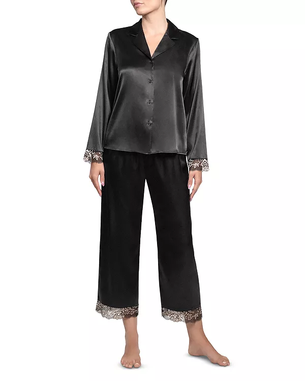 Пижамный комплект из атласа и кружева In Bloom By Jonquil, черный
Пижамный комплект из атласа и кружева In Bloom By Jonquil, черный