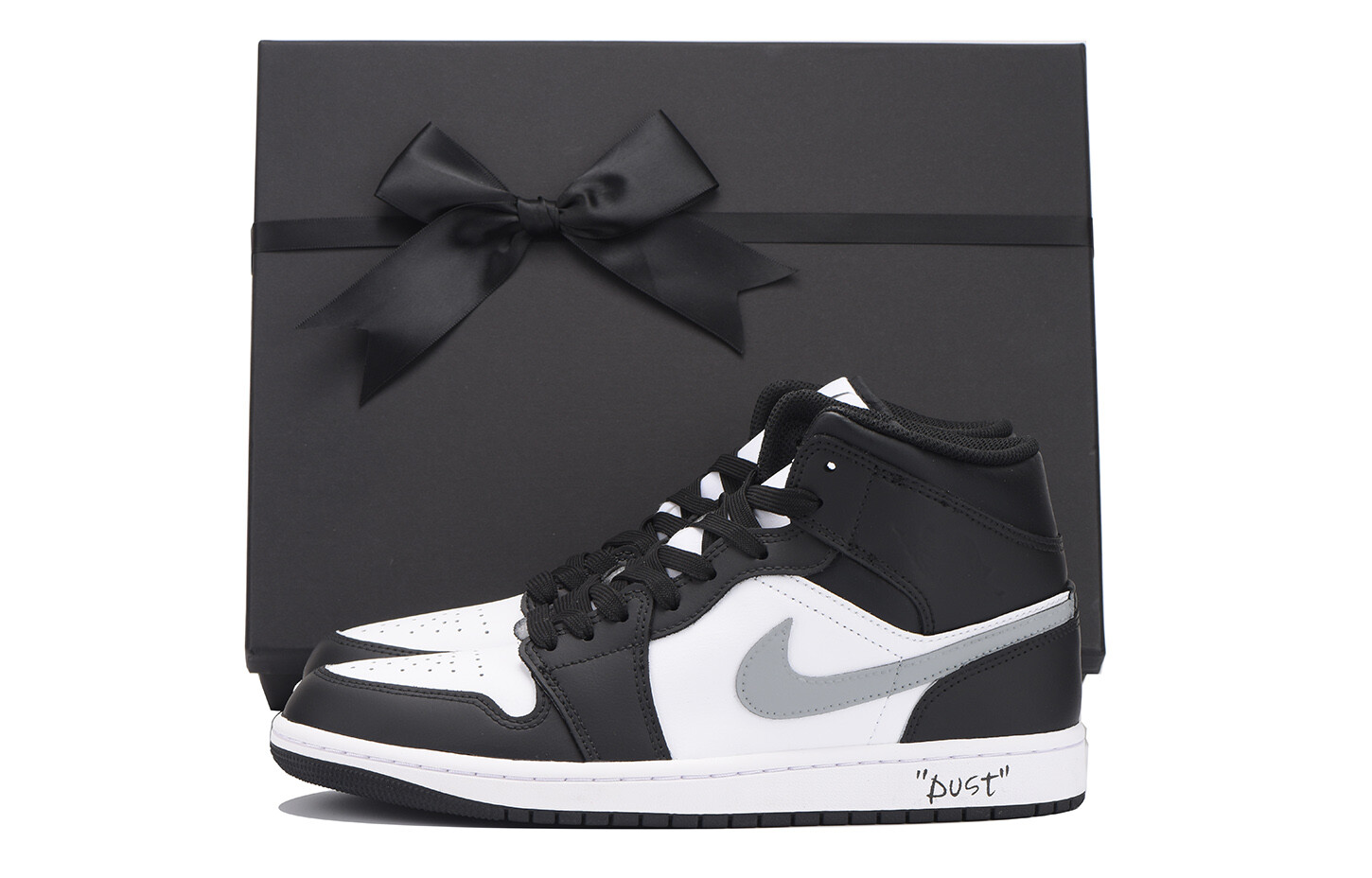 Air 1 Винтажные Баскетбольные кроссовки Мужские С Высоким Берцем Черный Серый Белый Jordan
Air 1 Винтажные Баскетбольные кроссовки Мужские С Высоким Берцем Черный Серый Белый Jordan