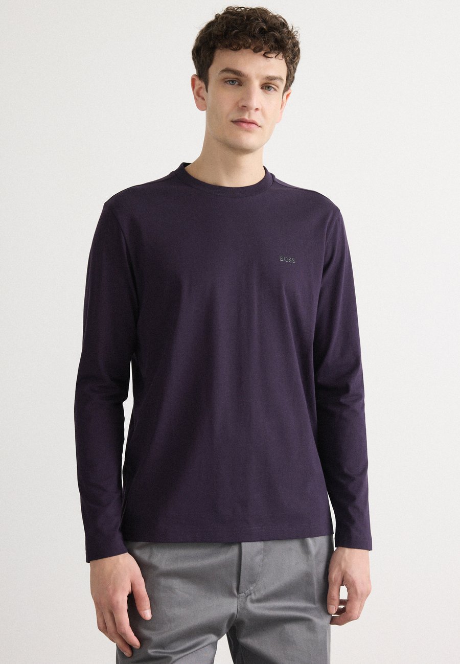 Топ BOSS TEE LONG, Medium Purple/Purple
Топ BOSS TEE LONG, Medium Purple/Purple