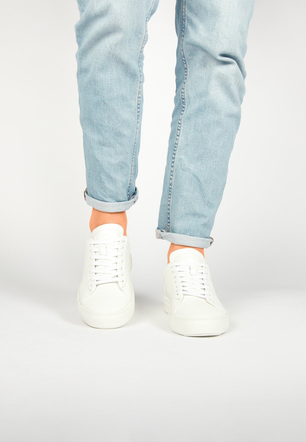 Кроссовки COBBLE ROGER Blackstone, белый
Кроссовки COBBLE ROGER Blackstone, белый