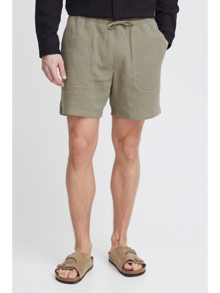 Тканевые шорты !SOLID, зеленый
Тканевые шорты !SOLID, зеленый