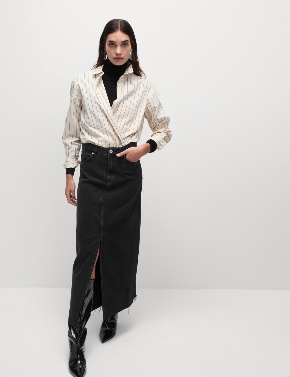 Джинсовая юбка макси с разрезом спереди Marks & Spencer, черный
Джинсовая юбка макси с разрезом спереди Marks & Spencer, черный