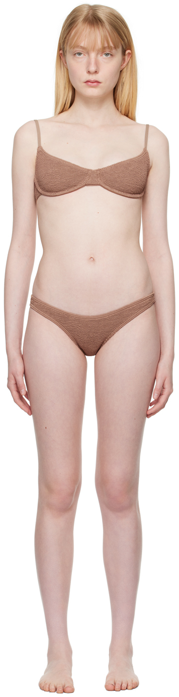 Браун Грейси и Бикини Sign Bond-Eye
Браун Грейси и Бикини Sign Bond-Eye