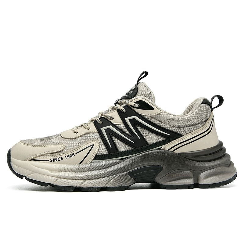 Мужские кроссовки для активного отдыха на открытом воздухе, с низким верхом Aokang, черный/белый
Мужские кроссовки для активного отдыха на открытом воздухе, с низким верхом Aokang, черный/белый