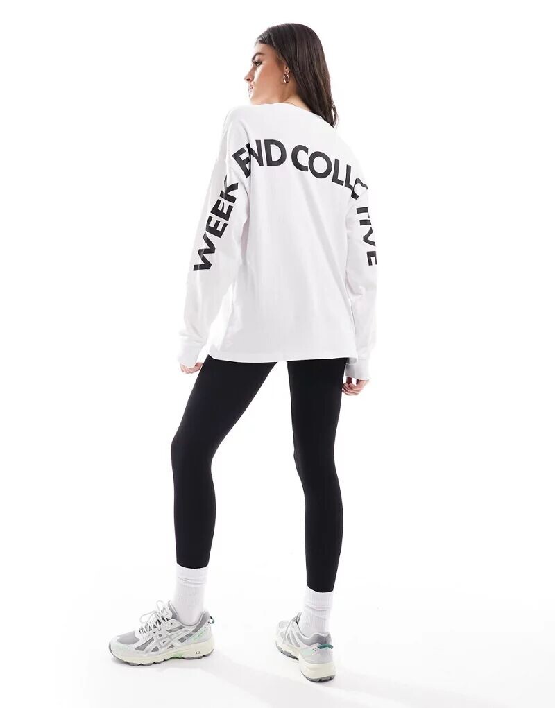 Белая оверсайз-рубашка с длинными рукавами и логотипом на спине ASOS Weekend Collective
Белая оверсайз-рубашка с длинными рукавами и логотипом на спине ASOS Weekend Collective
