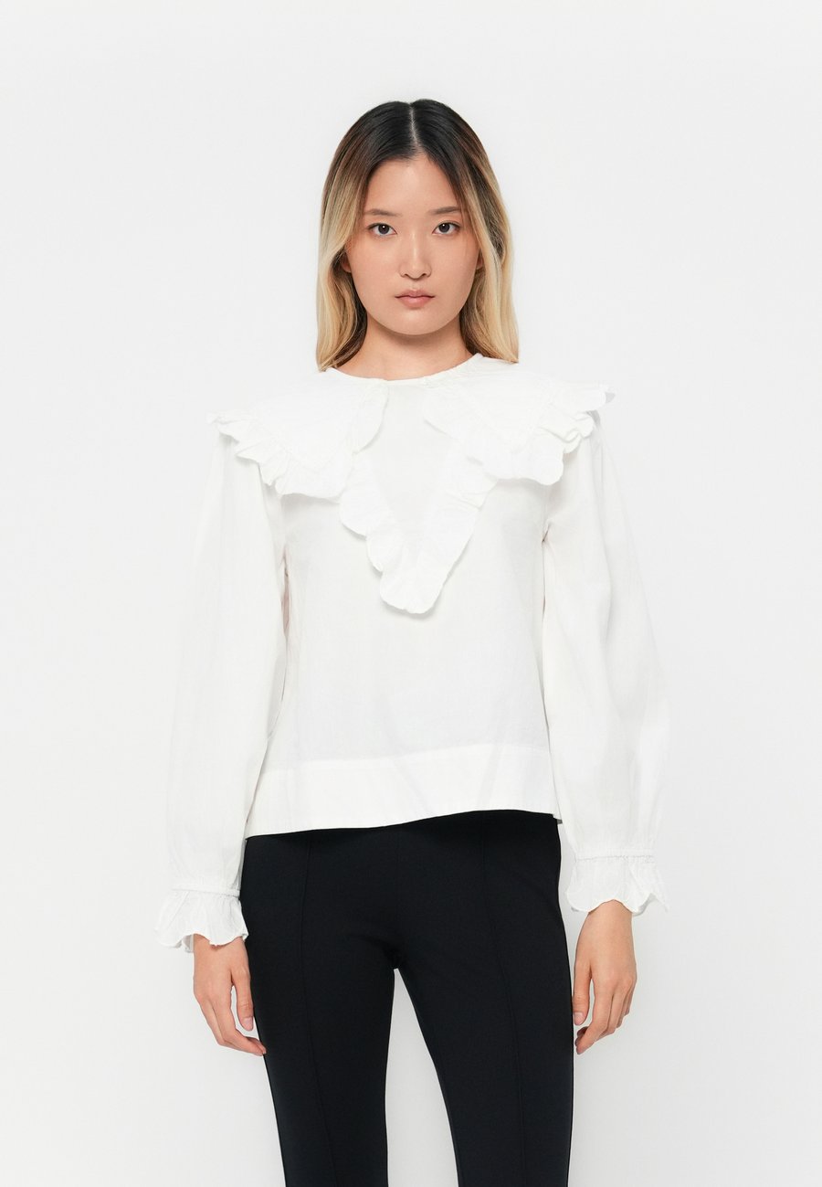 Блуза YAS YASTURA, Star White/White
Блуза YAS YASTURA, Star White/White