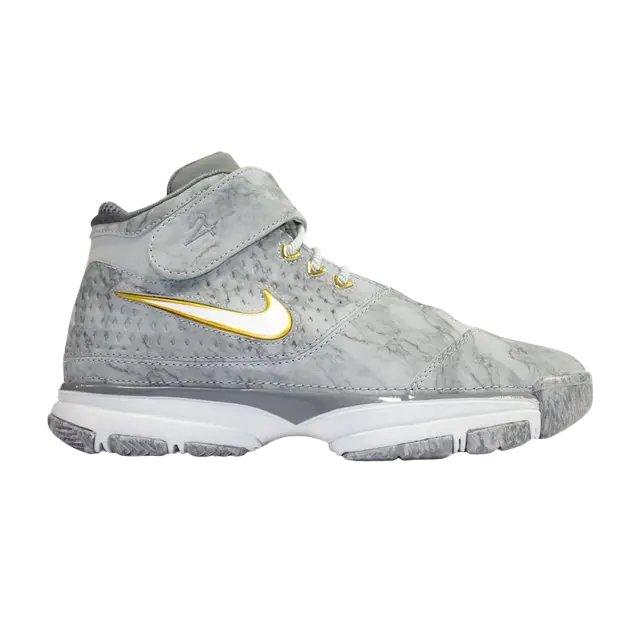 Кроссовки Nike Zoom Kobe 2 GS 'Prelude', серый
Кроссовки Nike Zoom Kobe 2 GS 'Prelude', серый