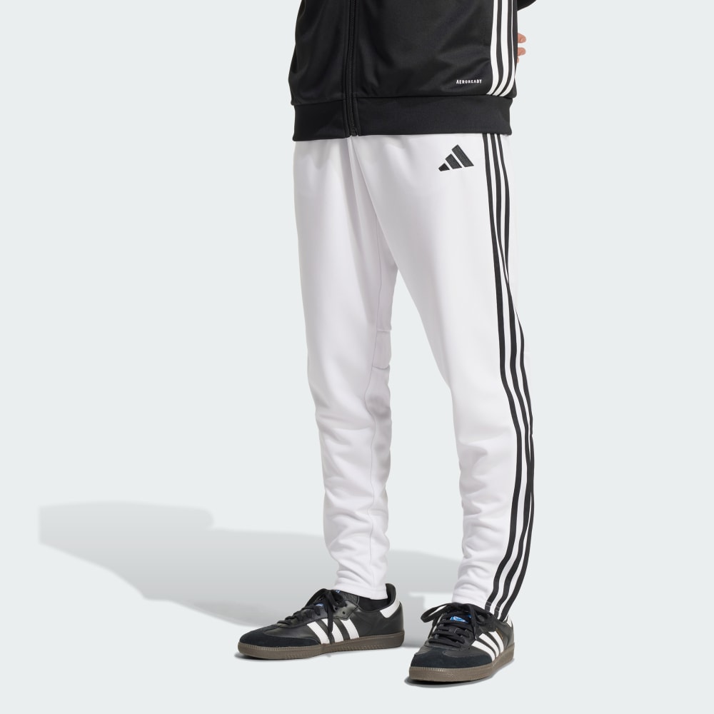 Спортивные брюки Adidas Tiro 25 Essentials Training Pants, белый/черный 
Спортивные брюки Adidas Tiro 25 Essentials Training Pants, белый/черный