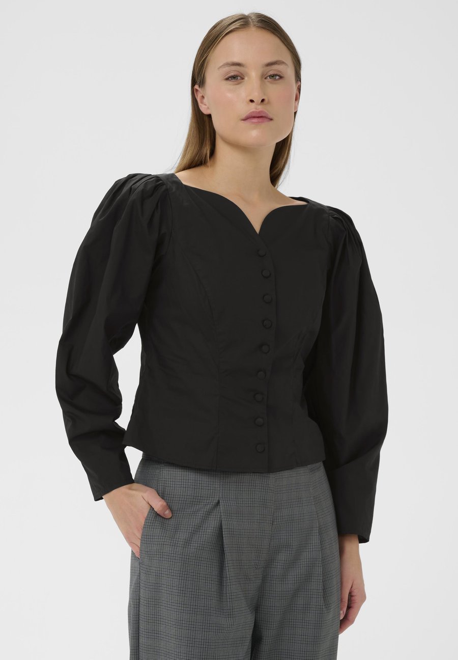 Блуза Karen by Simonsen KBCLAUDIA LS SHIRT, Meteorite/Black
Блуза Karen by Simonsen KBCLAUDIA LS SHIRT, Meteorite/Black