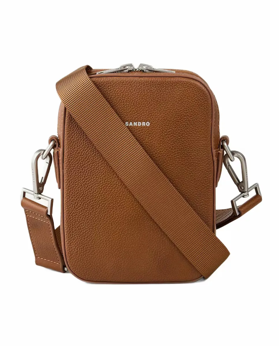 Маленькая мужская сумка из зернистой кожи Sandro, цвет Marrón claro
Маленькая мужская сумка из зернистой кожи Sandro, цвет Marrón claro