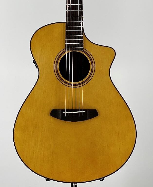 Выдержанный тонер Breedlove Performer Pro Concertina с футляром Серийный № CC220710230 Performer Pro Concertina Aged Toner w/ Case Ser# CC220710230
Выдержанный тонер Breedlove Performer Pro Concertina с футляром Серийный № CC220710230 Performer Pro Concertina Aged Toner w/ Case Ser# CC220710230