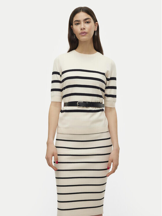 Свитер стандартного кроя Vero Moda, бежевый
Свитер стандартного кроя Vero Moda, бежевый