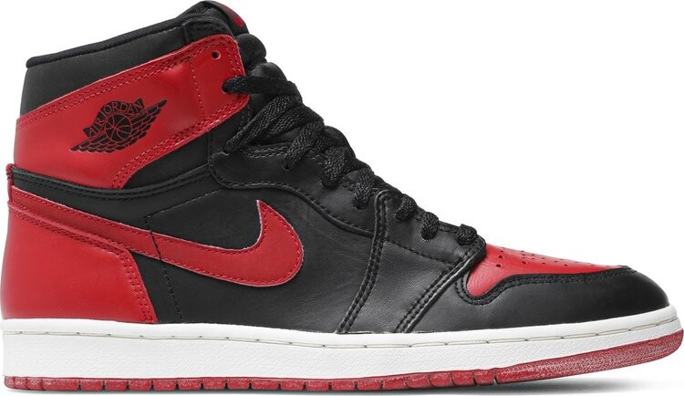 Кроссовки Air Jordan 1 Retro Bred 1994, красный
Кроссовки Air Jordan 1 Retro Bred 1994, красный