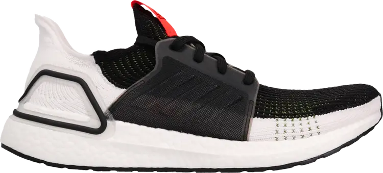 Кроссовки Adidas UltraBoost 19 'Solar Red', черный
Кроссовки Adidas UltraBoost 19 'Solar Red', черный