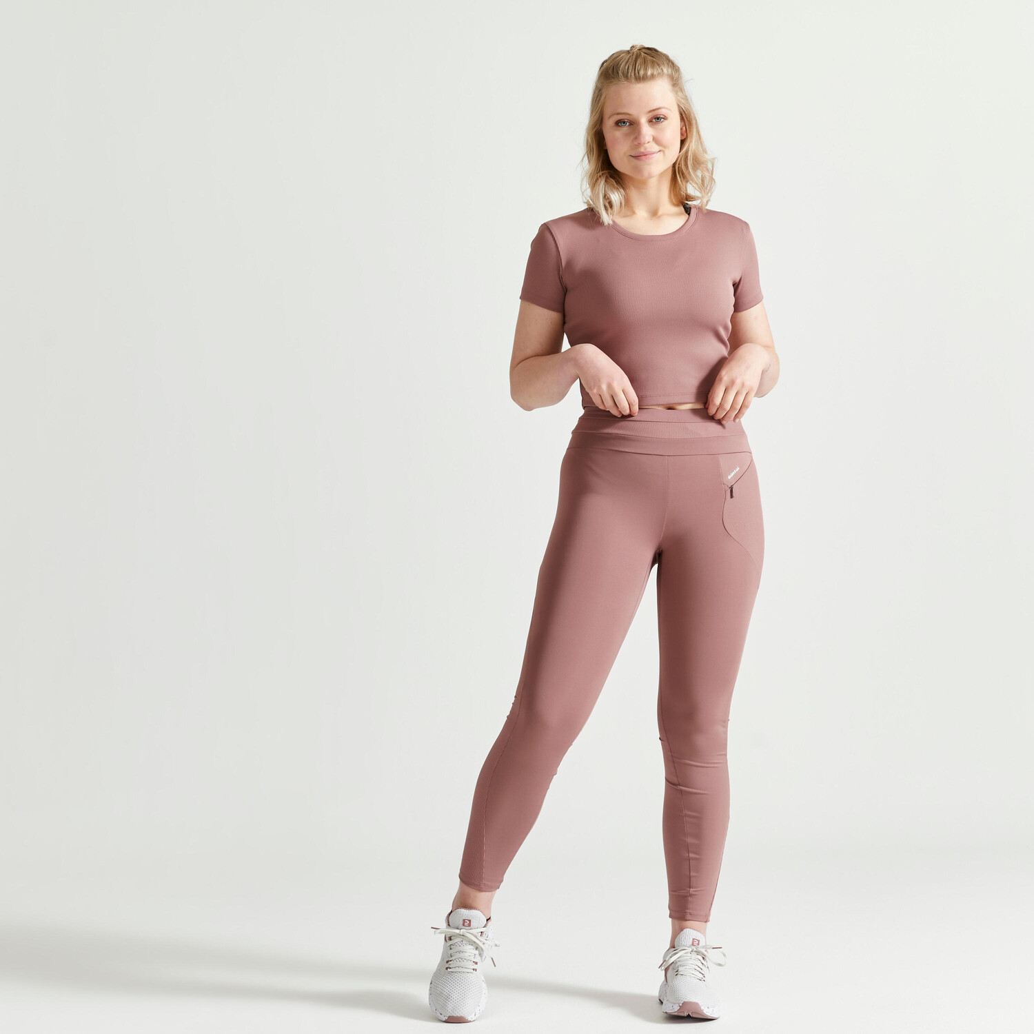 Леггинсы спортивные с завышенной талией и кулиской для фитнеса кардио женские - коричневые DOMYOS, коричневый
Леггинсы спортивные с завышенной талией и кулиской для фитнеса кардио женские - коричневые DOMYOS, коричневый