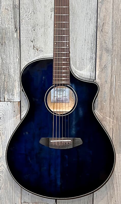 Акустическая электрогитара Breedlove ECO Limited Edition Pursuit Exotic S Concert CE 2022 - Twilight Blue Burst, поддержка малого бизнеса, покупка здесь! ECO Limited- Edition Pursuit Exotic S Concert CE Acoustic-Electric Guitar
Акустическая электрогитара Breedlove ECO Limited Edition Pursuit Exotic S Concert CE 2022 - Twilight Blue Burst, поддержка малого бизнеса, покупка здесь! ECO Limited- Edition Pursuit Exotic S Concert CE Acoustic-Electric Guitar