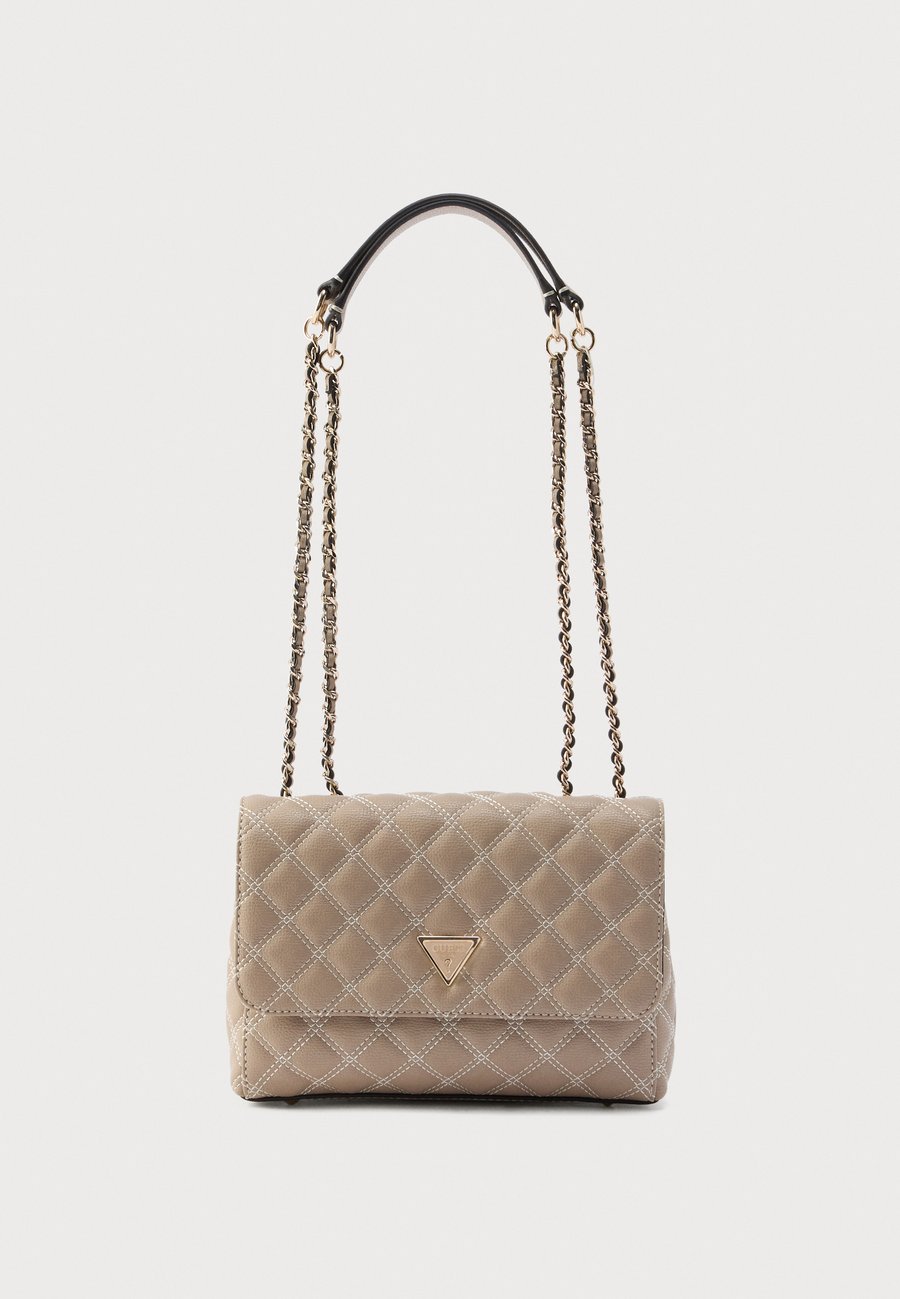Сумка Guess GIULLY II 2 COMP CNVRTBLE FLAP, Pale Mocha/Brown
Сумка Guess GIULLY II 2 COMP CNVRTBLE FLAP, Pale Mocha/Brown