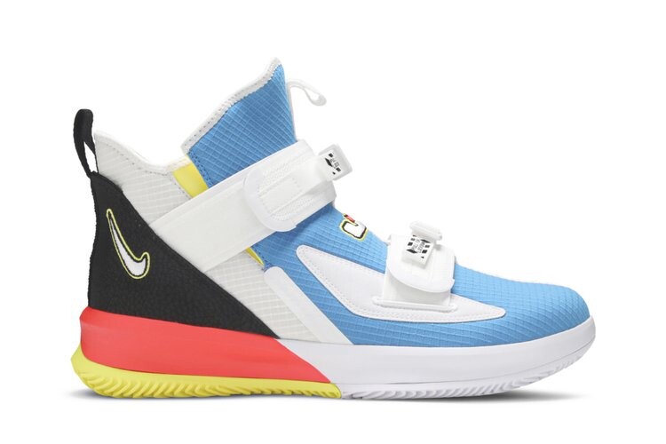 Кроссовки Nike LeBron Soldier 13, синий
Кроссовки Nike LeBron Soldier 13, синий